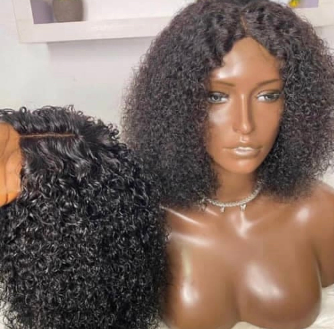 Human Hair Wig Kinky Curly 210 Density 13*4 - Natural Color, Lightweight Texture, Suitable for Various Styles and Occasions Afro Lace Front