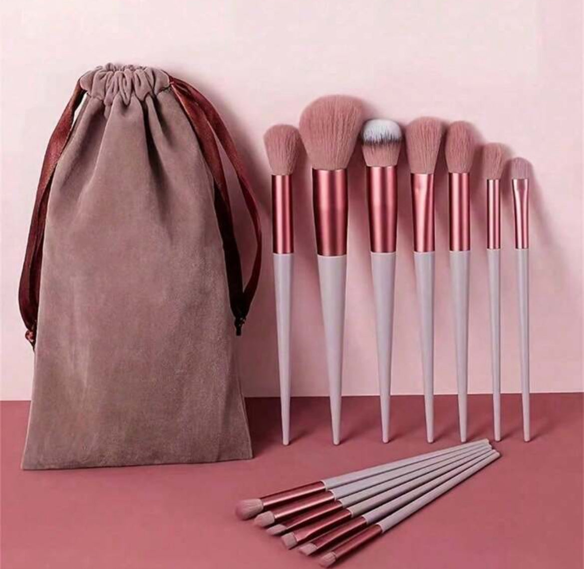 Makeup Brush Set 13 Pcs Premium Synthetic Foundation Powder Concealers Eye Shadows Blush With Organizer Bag